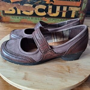 Naturalizer Shoes, Women Size 6, Brown Leather Mary Janes, Slip On